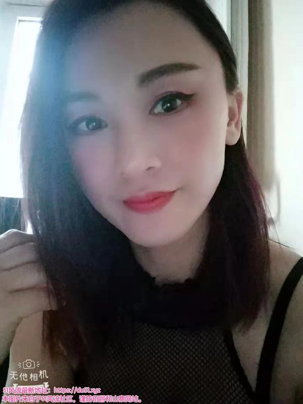 朝阳草房像素新人