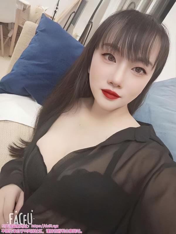 性感小姐姐菲菲