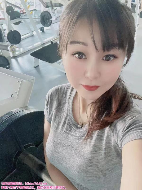 大东骚妹小鲤鱼