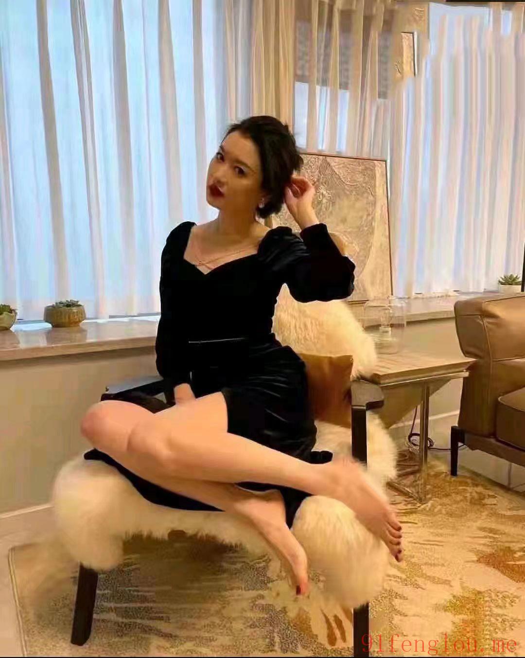 女奴御姐可吞精喝尿