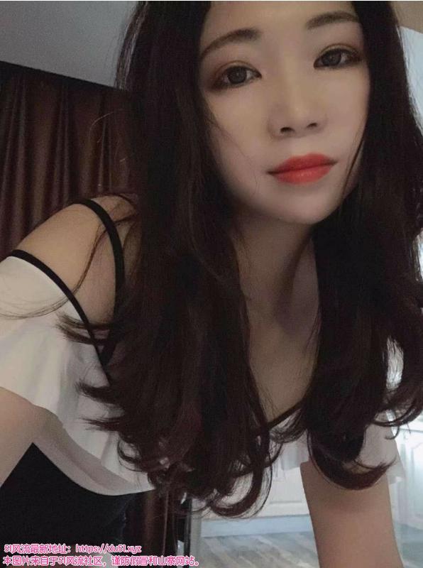 异域风情大胸美少女