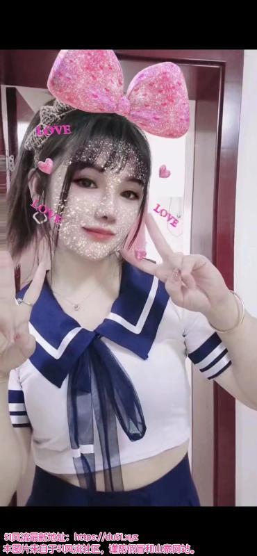 象湖开朗性格小姐姐