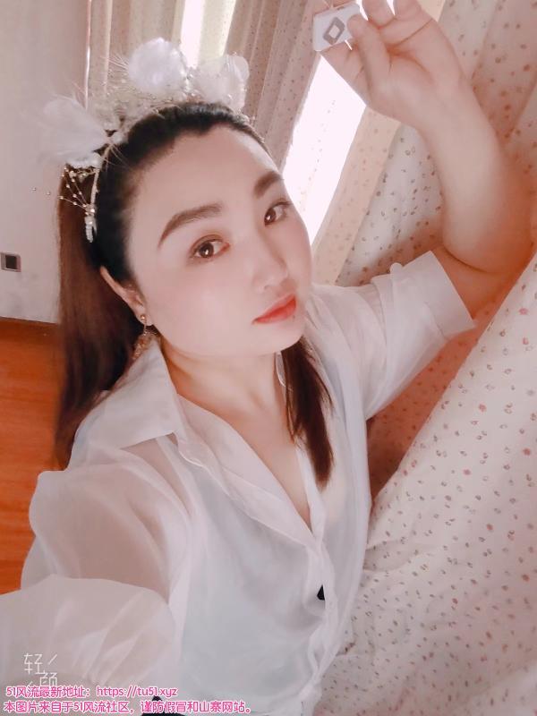 服务控温柔少妇型