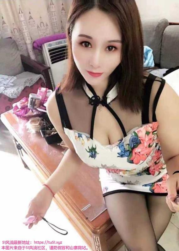 海珠小嫩媚口吹无敌