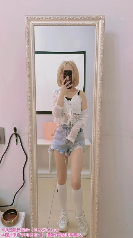 铁机路可爱嫩妹小北