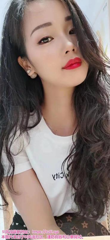 风骚大波妹抓龙筋