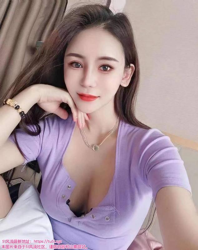 服务体贴周到的妹子