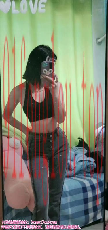 很年轻小妹妹小西