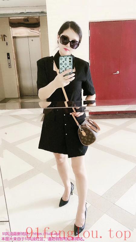 红山动物园媚娘