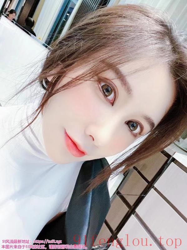 挺有气质一个少妇