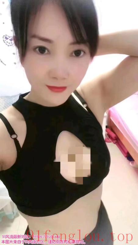 雨花区大胸长腿妹