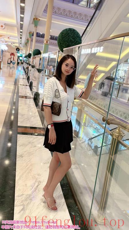 普陀感觉系李一一