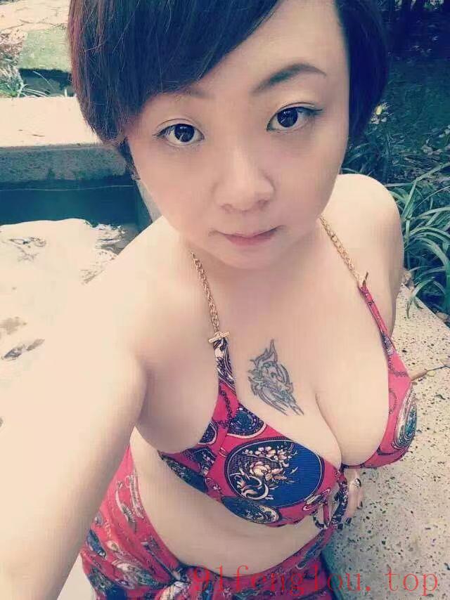 白虎胖妹