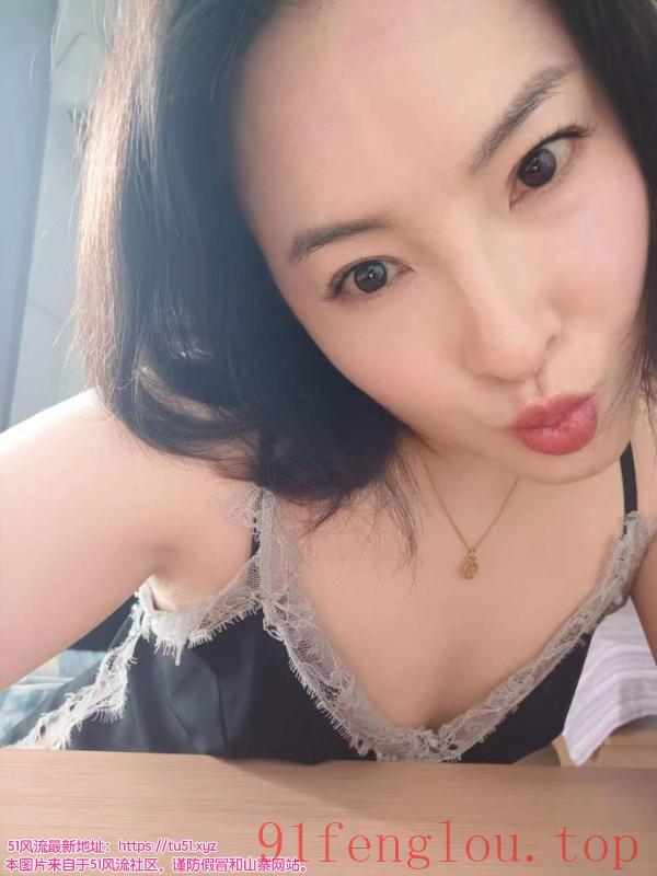 服务系西藏辣妹