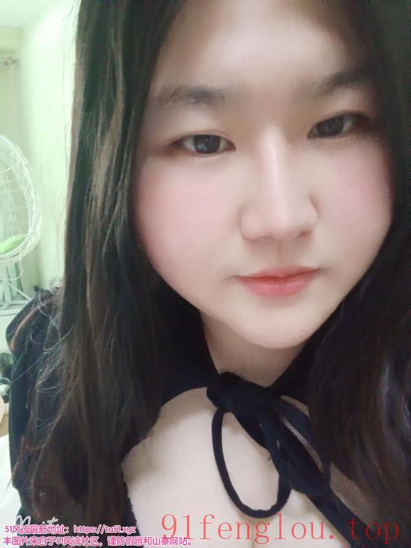 火车站附近大胸妹子