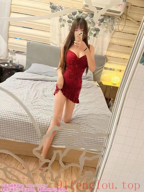 嫩妹咪咪大奶毛少爽