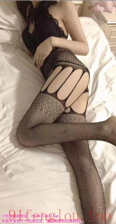 性感大臀小姐姐