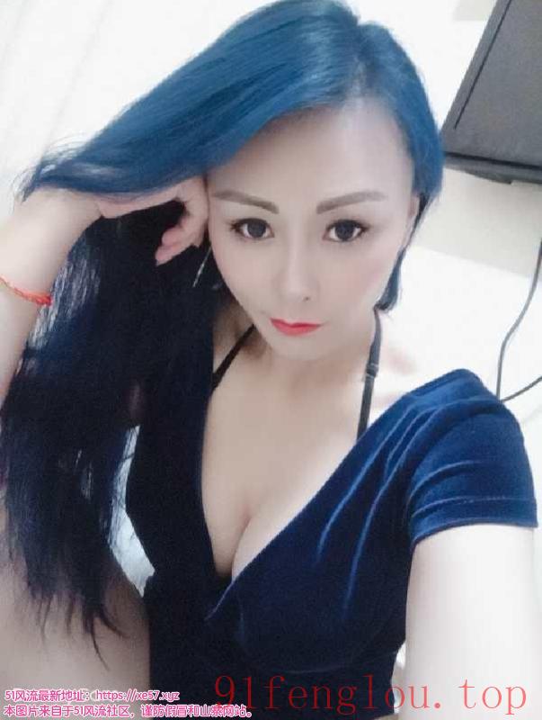 黄浦性感大奶少妇