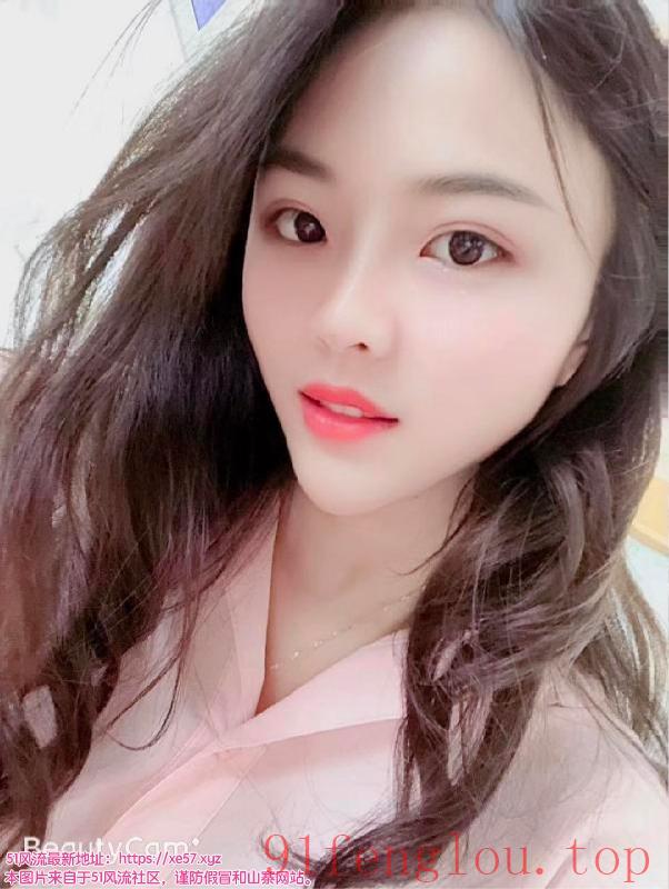 漂亮文静小姐姐