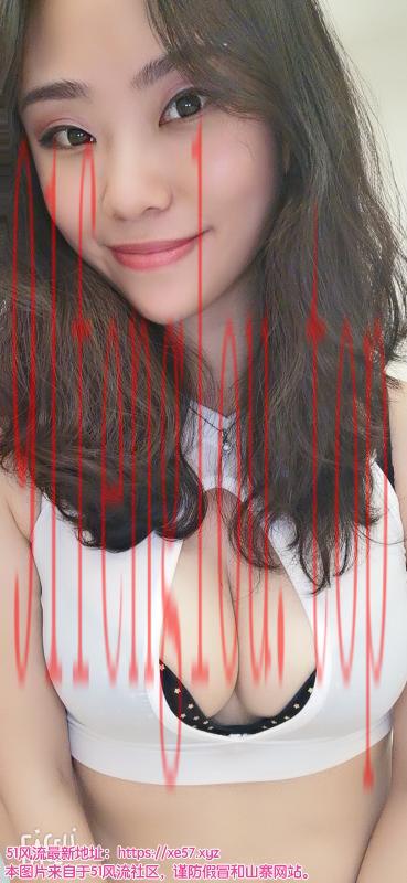 上城区妩媚美女