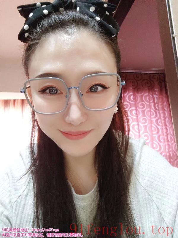 大世界高颜值妹子