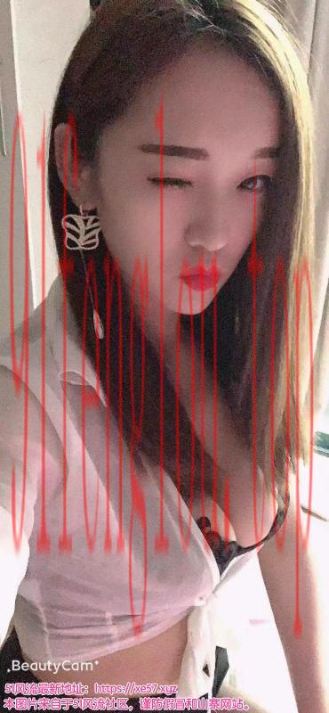 小骚货屄屄嫩香香