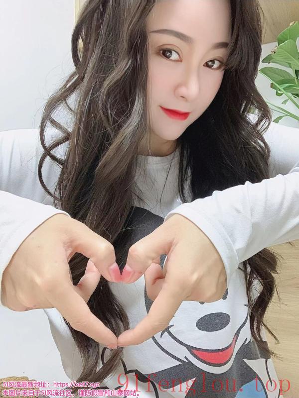 拱墅大悦城大波妹