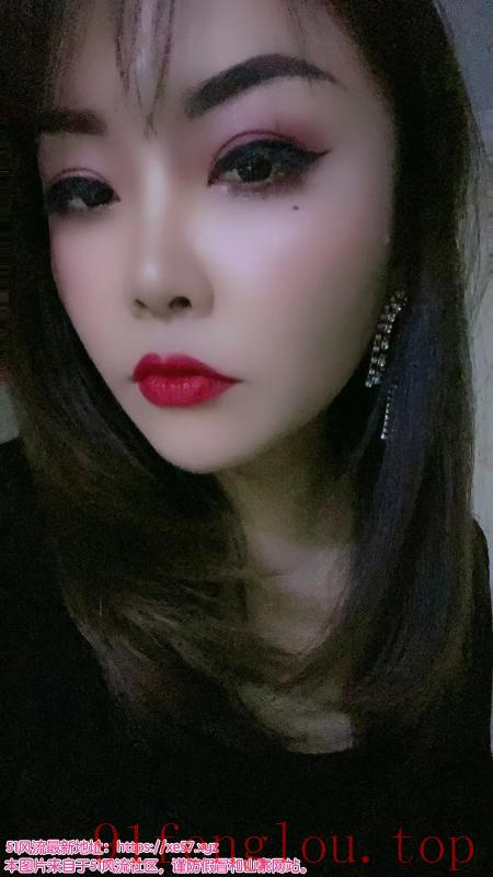 大奶牛乐乐少妇