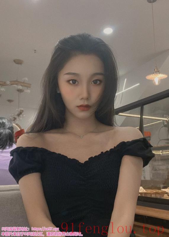 温柔又奔放的妹子