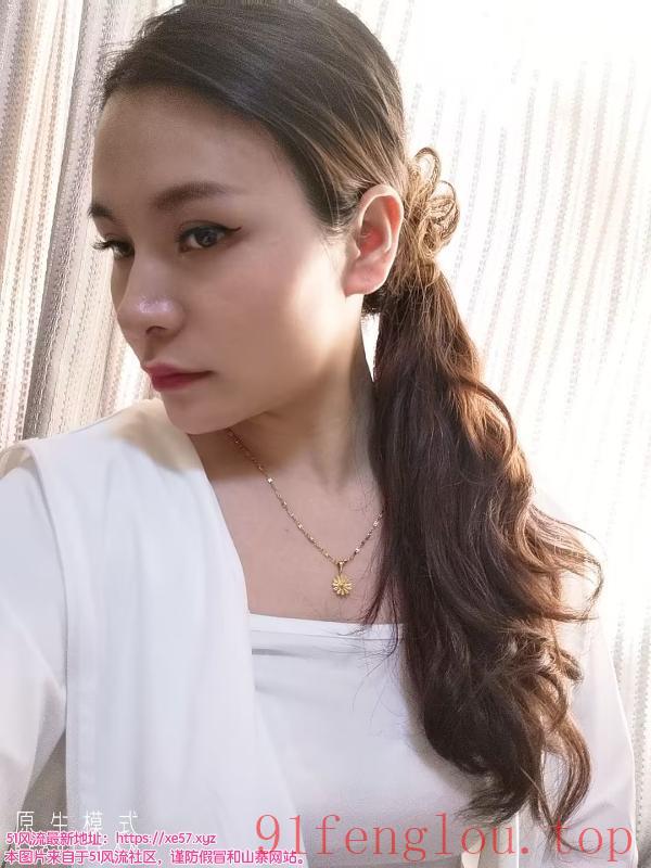 武汉汉口娇小少妇