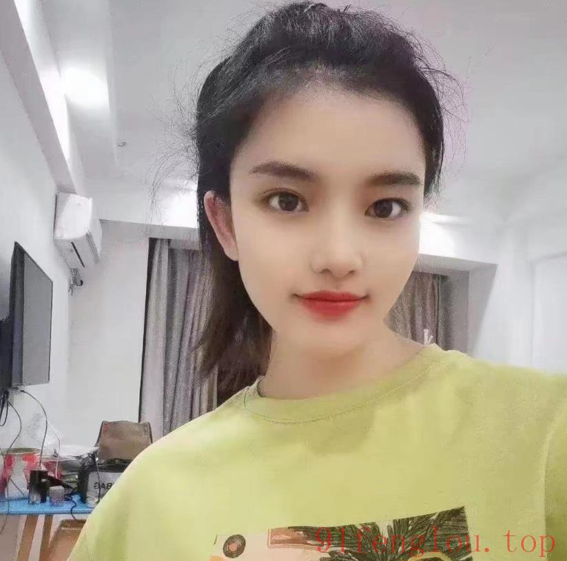 闵行初恋感小姐姐