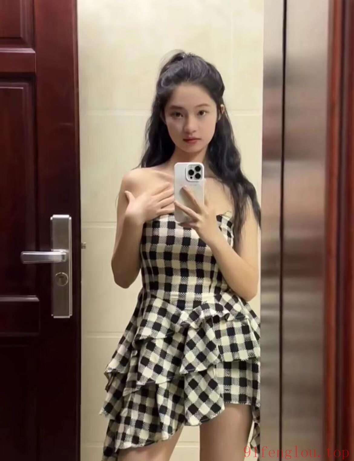 刚跟着闺蜜做可外出自己也有地方