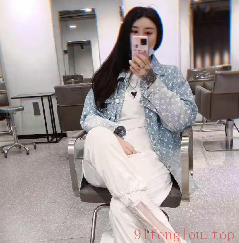 上海纹身老凤木子美