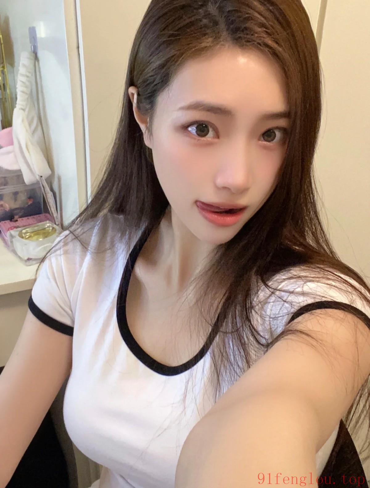 西湖区大长腿妹天然无整极美身材