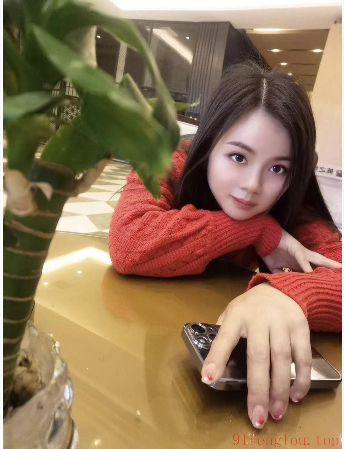 毒龙口爆小姐姐 露瑶