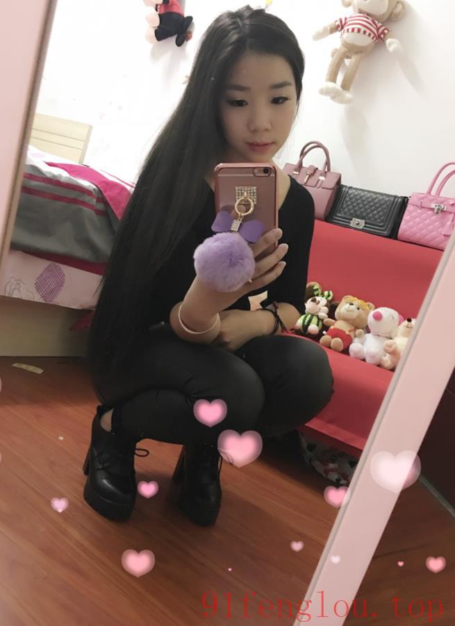 骚货小妹 卖力不机车