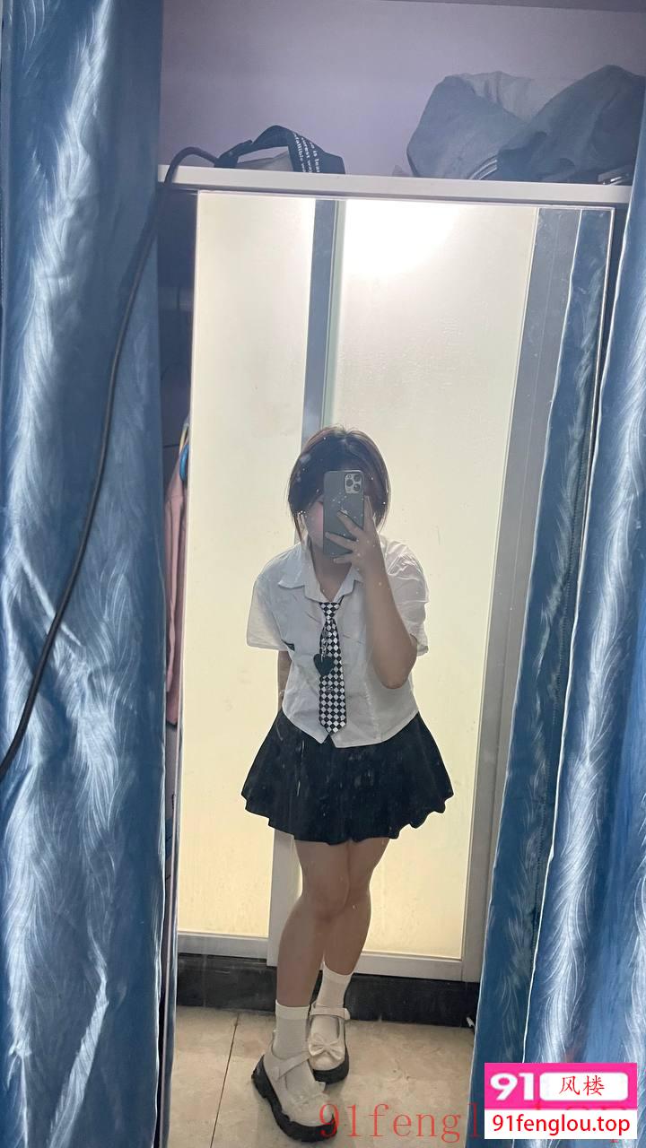 乖巧可爱00后小妹可69