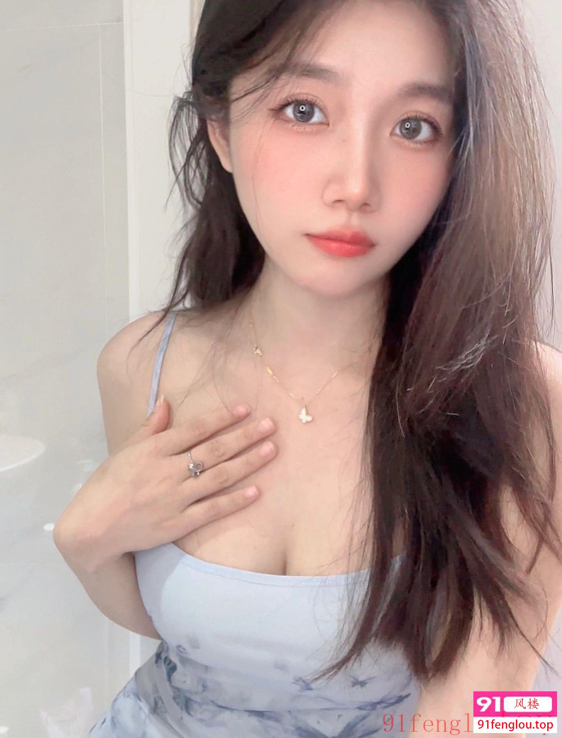 风情温柔邻家妹子