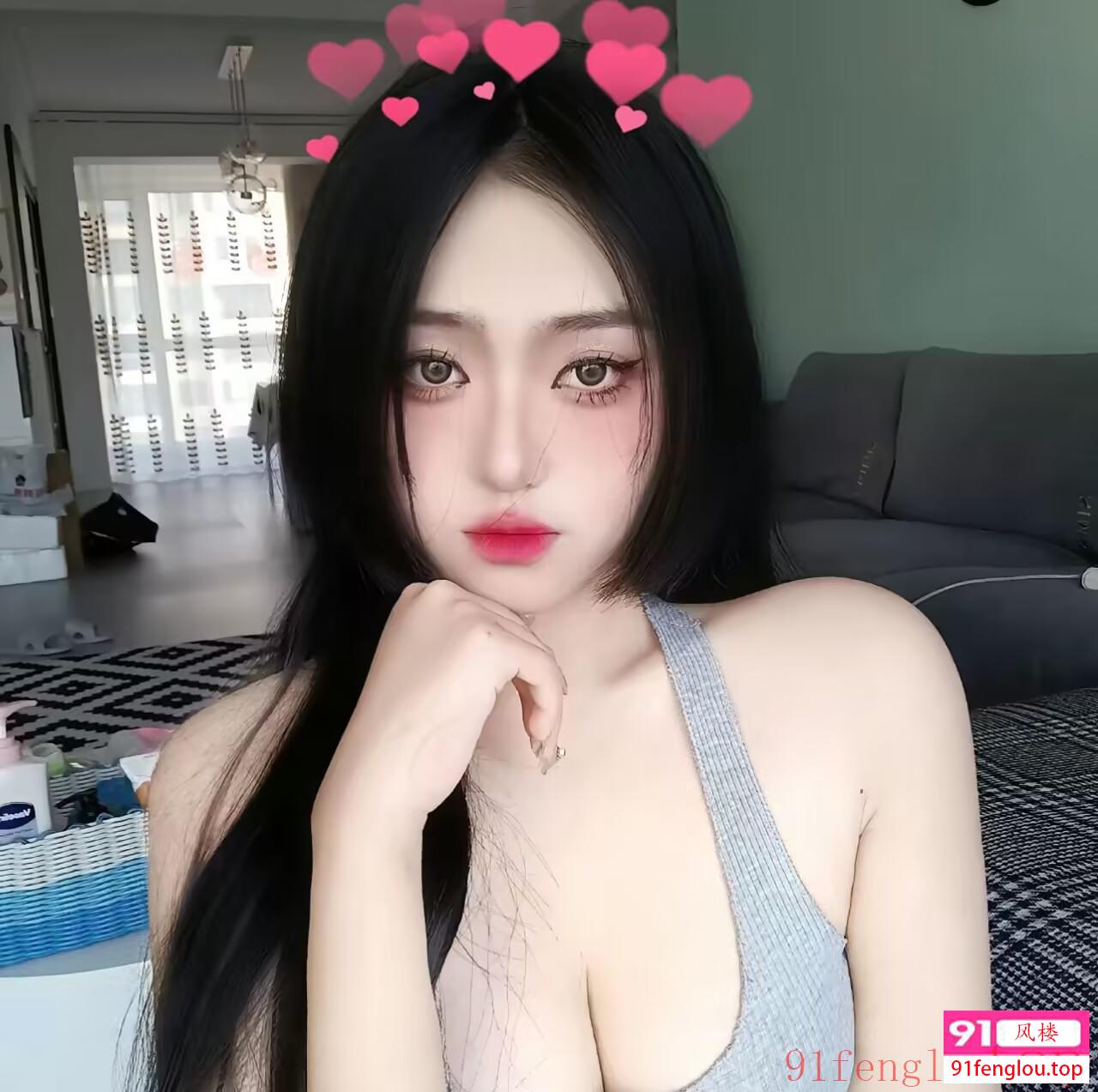 年轻水嫩大奶妹