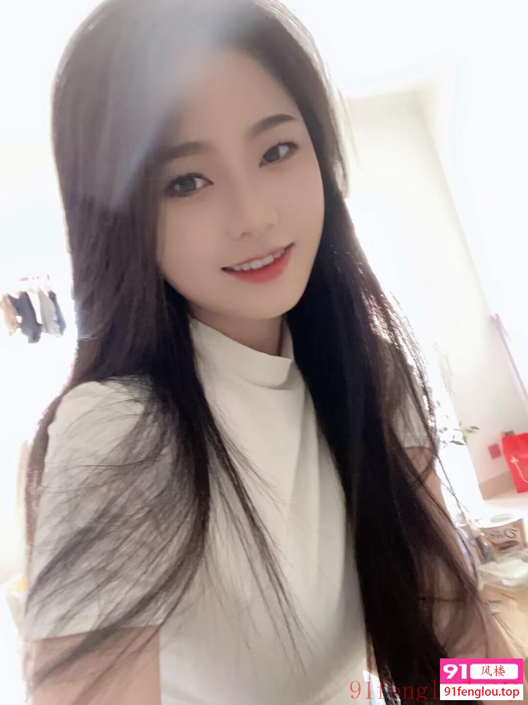 真实妹子身材好胸大