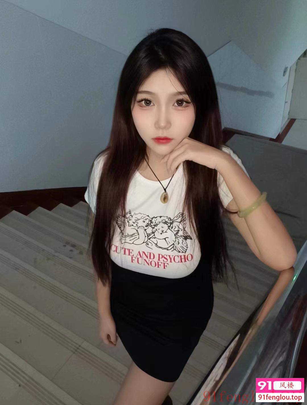 零零后妹子可颜射