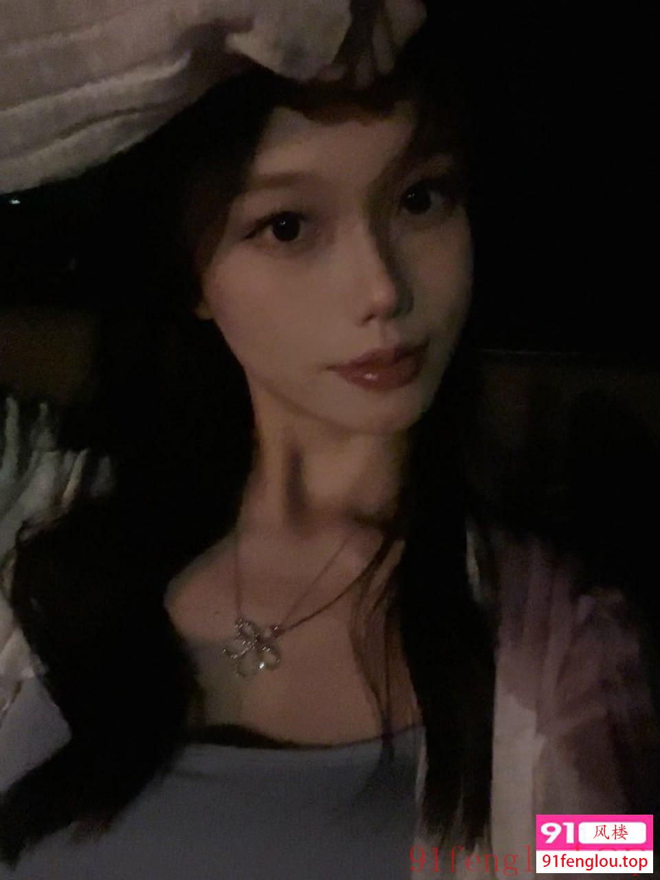 丰台胸大逼紧会潮喷