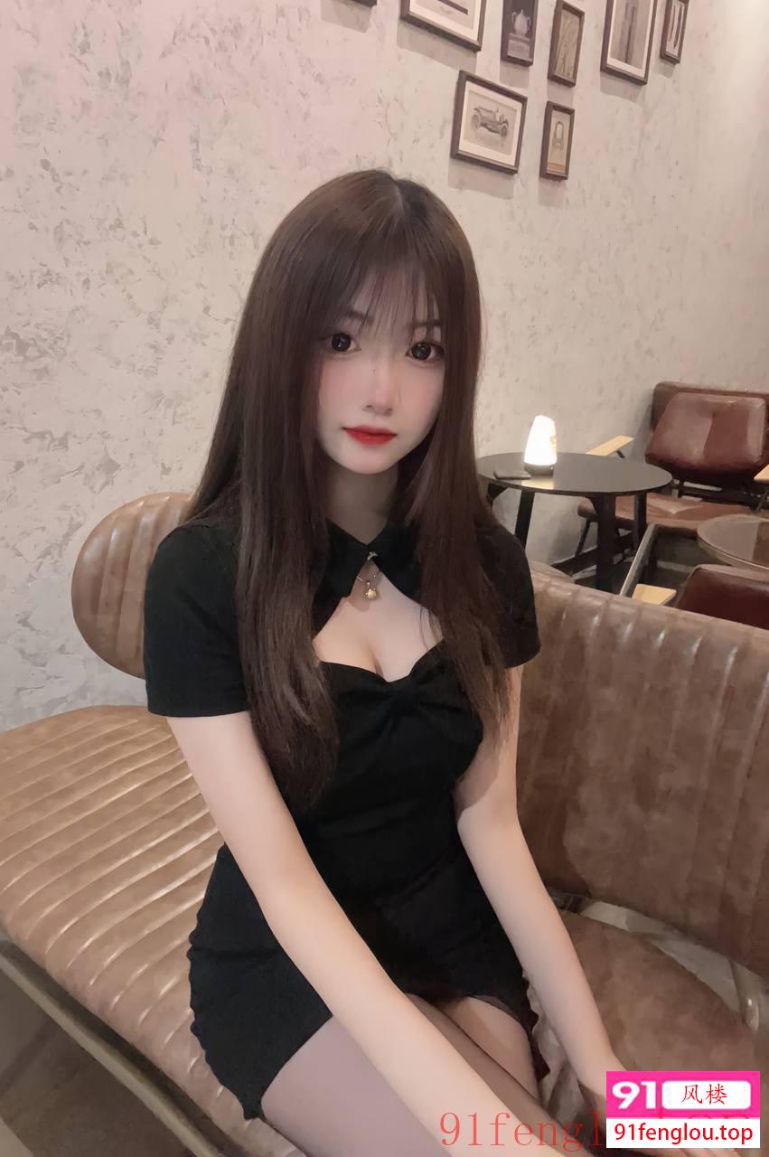 性感大奶子少妇