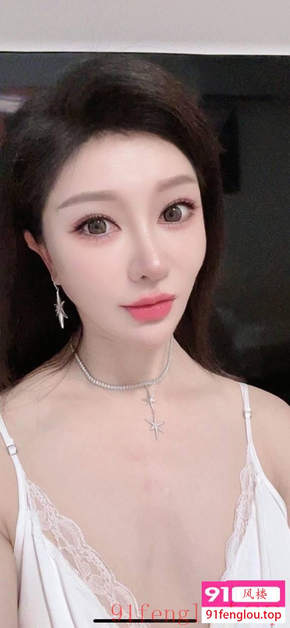 颜值妹 身材够服务好