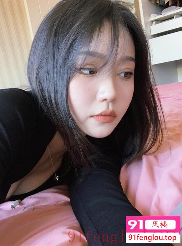 微胖妹子有肉感才爽