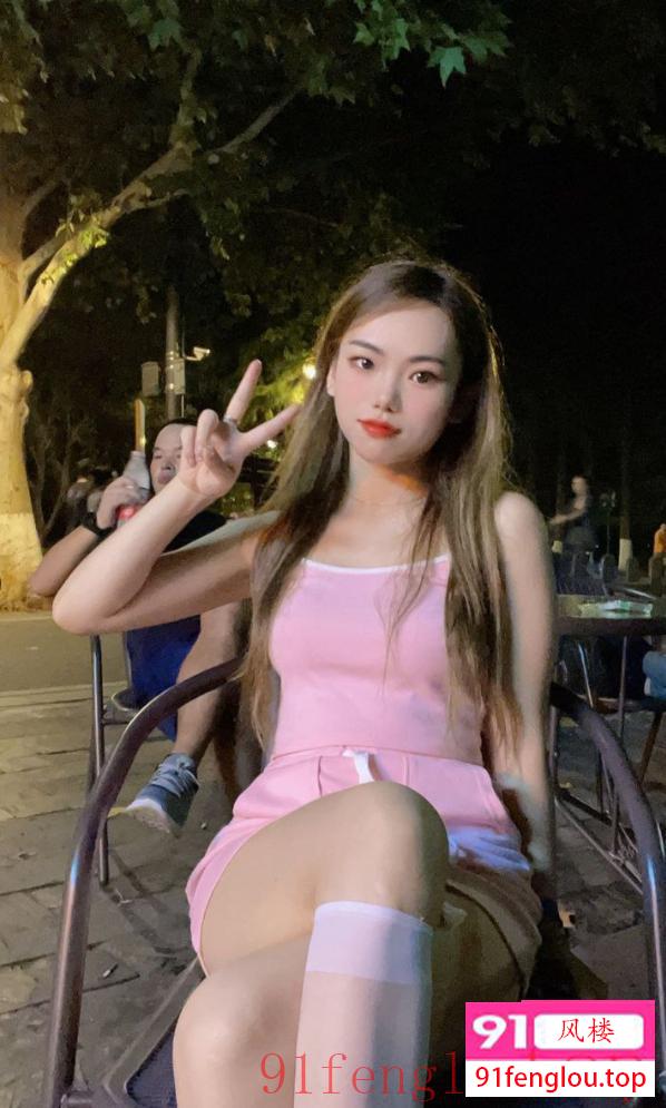 大二学妹兼职开课