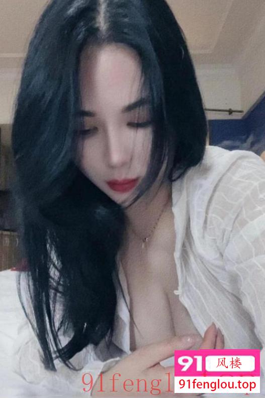 温柔大奶小蛮腰妹子