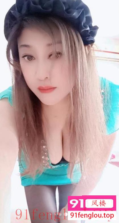 大奶熟女水很多