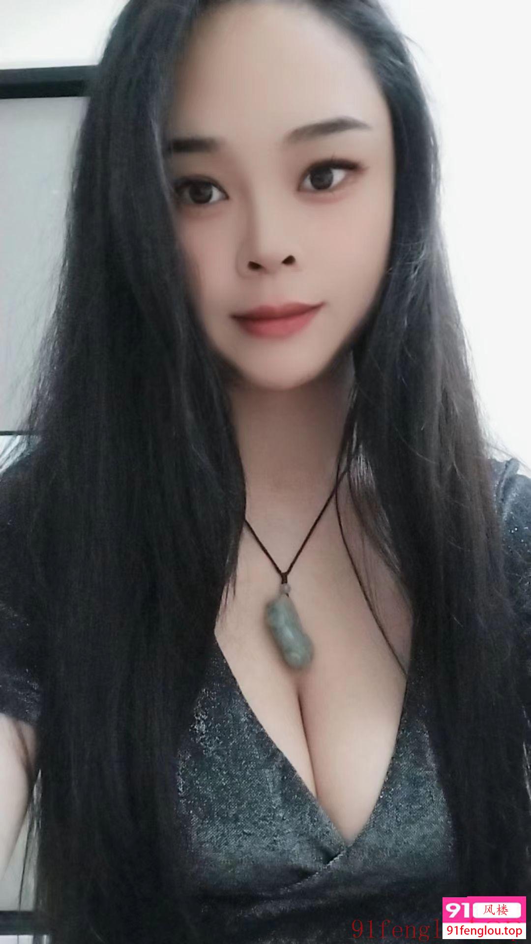 嘉禾可舌吻甜女  清清