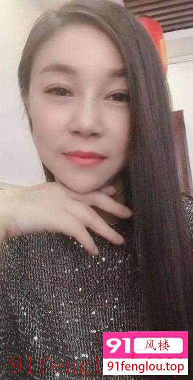 服务型熟女小莉